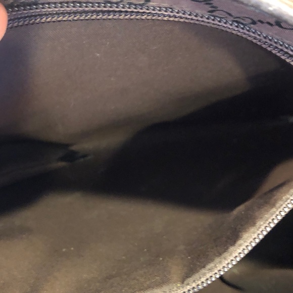 Authentic Gucci Tote - Picture 7 of 13